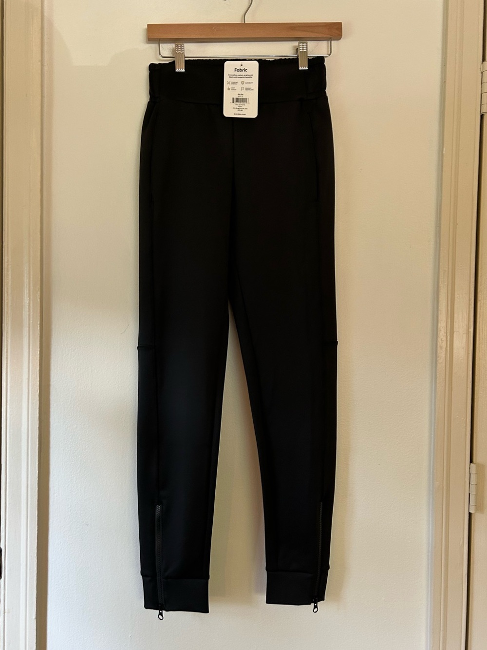 NWT Jo and Jax Black Neo Zip Dancewear Pants XXS 00 Adult Athletic